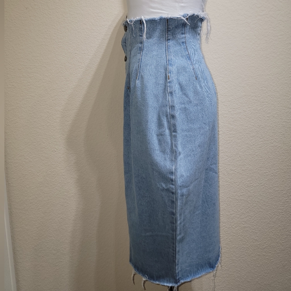 Button-Down Denim Dress - Picture 3 of 5